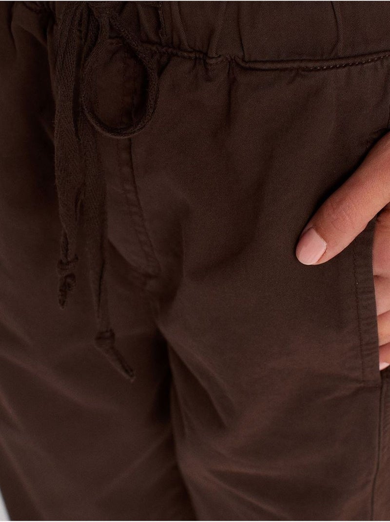 Pantalon jogger droit en popeline de coton dilvin Marron chocolat - Kiabi