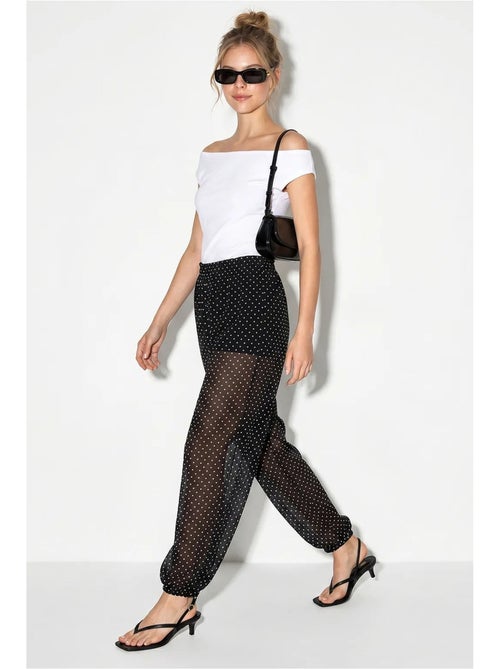 Pantalon jogger en mousseline à pois lucci - Kiabi Pantalon jogger en mousseline à pois lucci - Kiabi