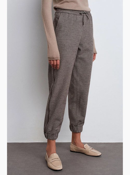 Pantalon jogger femme à taille élastique dilvin - Kiabi Pantalon jogger femme à taille élastique dilvin - Kiabi