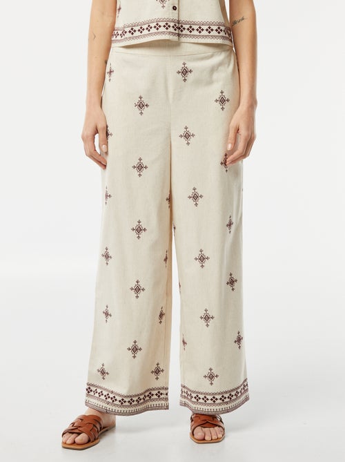 Pantalon large 3/4 avec broderies - Kiabi