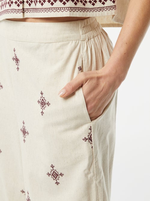 Pantalon large 3/4 avec broderies - Kiabi
