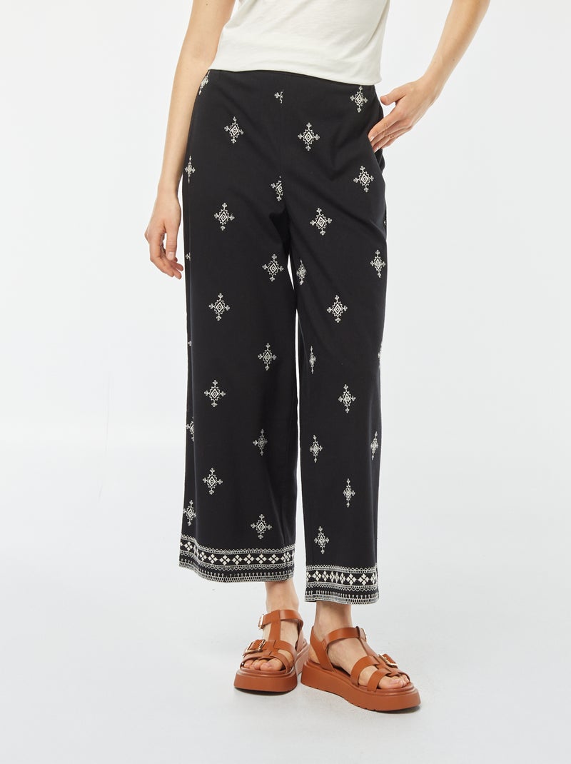 Pantalon large 3/4 avec broderies NOIR - Kiabi