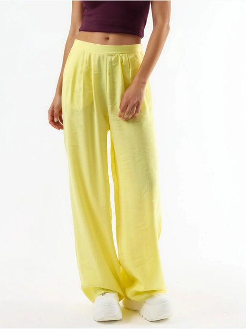 Pantalon large à pinces busem - Kiabi Pantalon large à pinces busem - Kiabi