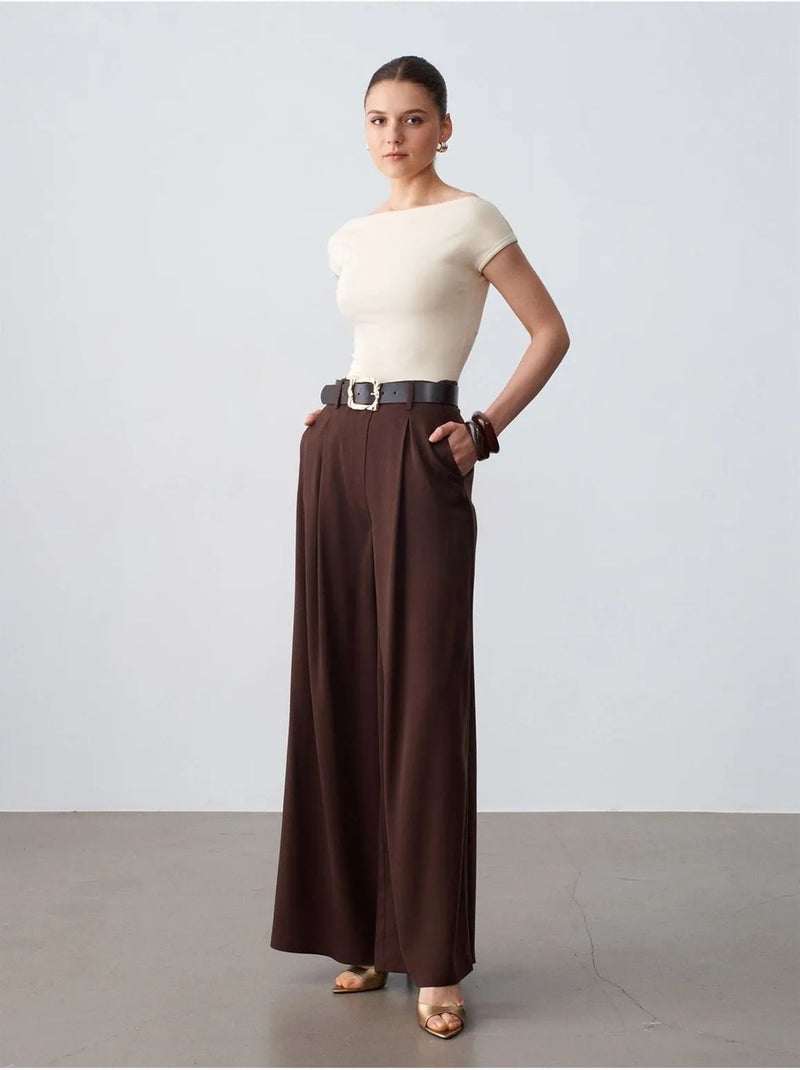 Pantalon large à taille haute et plis dilvin Marron chocolat - Kiabi