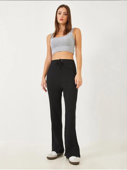 Pantalon large côtelé avec ceinture nouée lucci - Kiabi Pantalon large côtelé avec ceinture nouée lucci - Kiabi