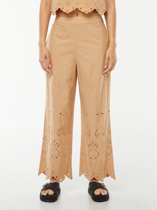 Pantalon large en broderie anglaise - Kiabi