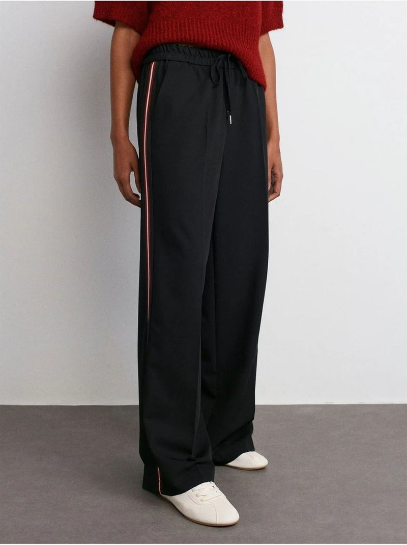 Pantalon large en crêpe à rayures dilvin Noir - Kiabi