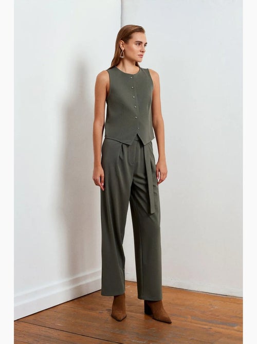 Pantalon large en crêpe à taille haute dilvin - Kiabi Pantalon large en crêpe à taille haute dilvin - Kiabi