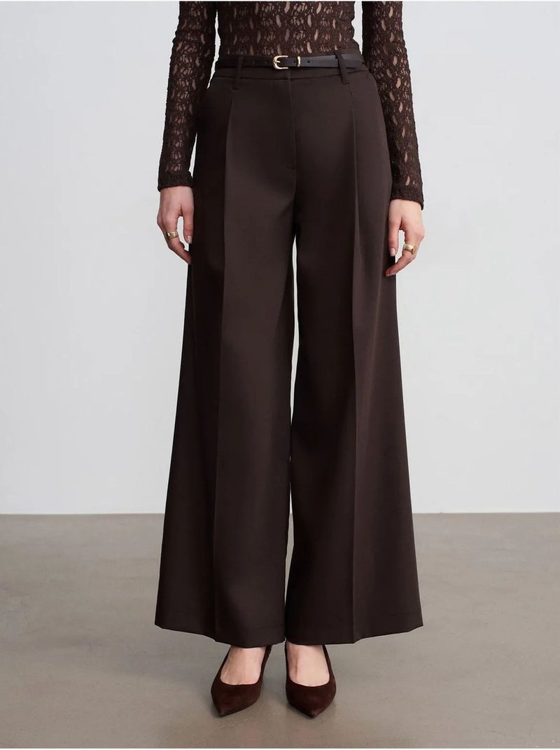 Pantalon large en crêpe à taille haute dilvin Marron chocolat - Kiabi
