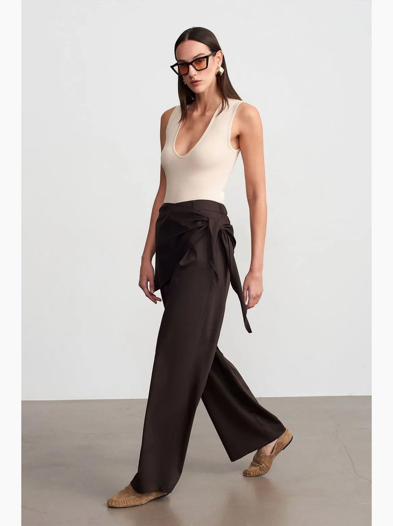 Pantalon large en crêpe à taille haute dilvin Marron foncé - Kiabi