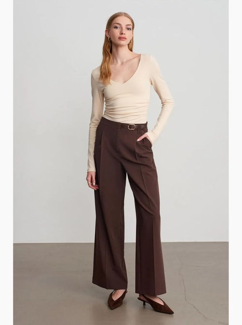 Pantalon large en crêpe avec ceinture dilvin - Kiabi Pantalon large en crêpe avec ceinture dilvin - Kiabi