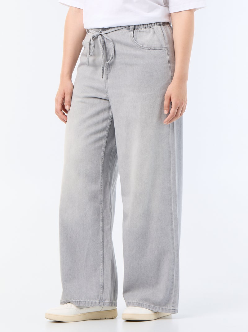 Pantalon large en denim avec ceinture à nouer Gris - Kiabi