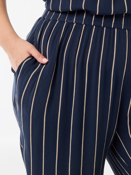 Pantalon large en maille crêpée - Kiabi