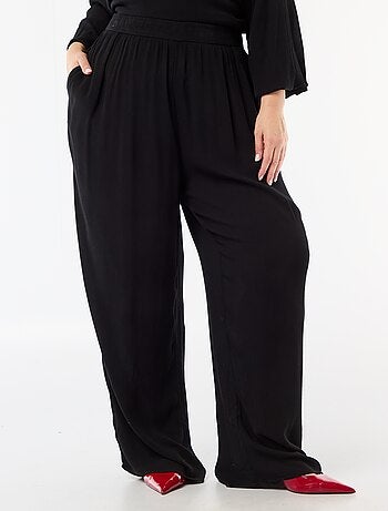 Pantalon large en maille crêpée