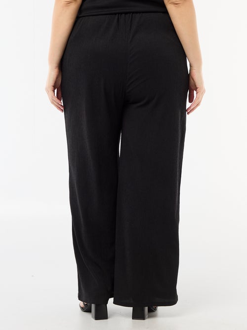 Pantalon large en maille crêpée - Kiabi