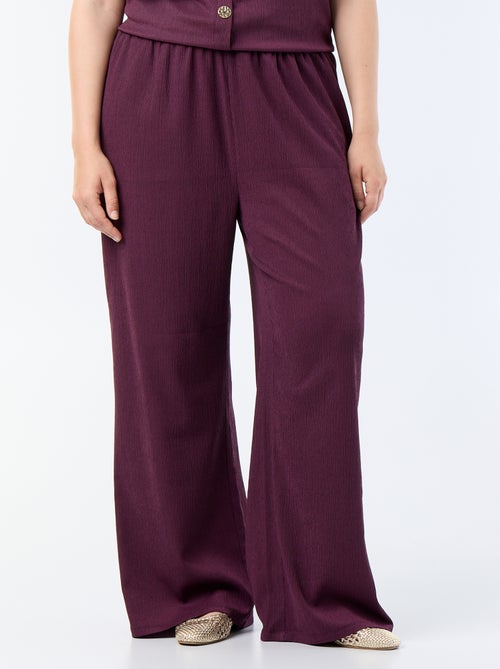 Pantalon large en maille crêpée - Kiabi