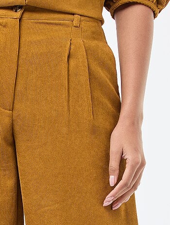 Pantalon large en velours côtelé