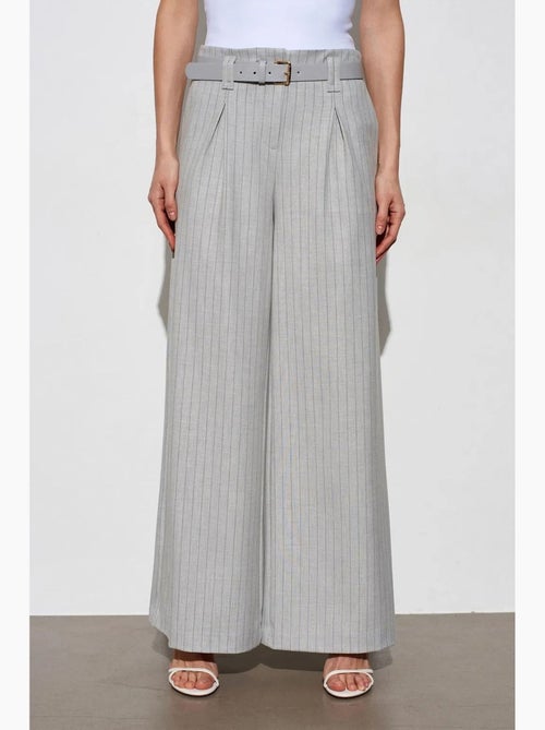 Pantalon large plissé à rayures dilvin - Kiabi Pantalon large plissé à rayures dilvin - Kiabi