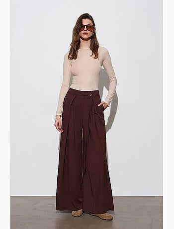 Pantalon large plissé à taille ceinturée dilvin