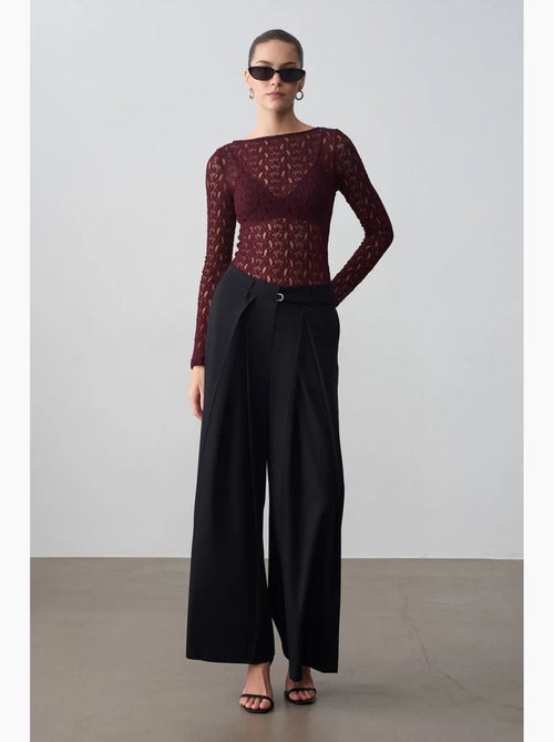Pantalon large plissé à taille ceinturée dilvin - Kiabi Pantalon large plissé à taille ceinturée dilvin - Kiabi