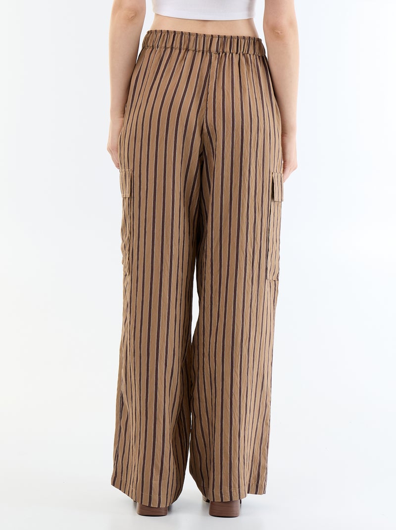 Pantalon large rayé à poches rabats Marron foncé - Kiabi
