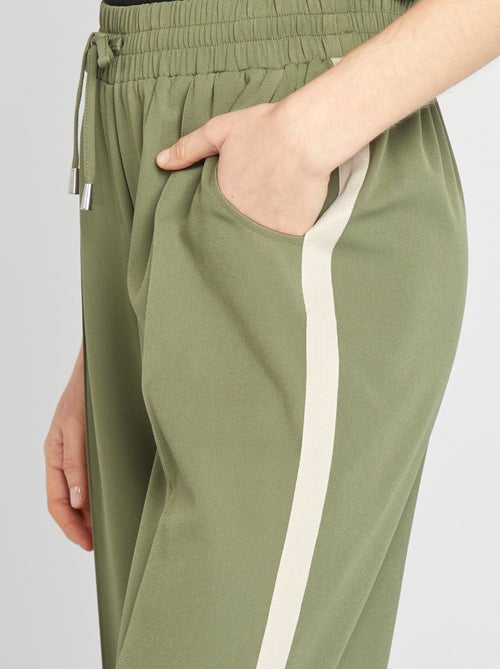 Pantalon large taille haute avec bandes contrastantes - Kiabi