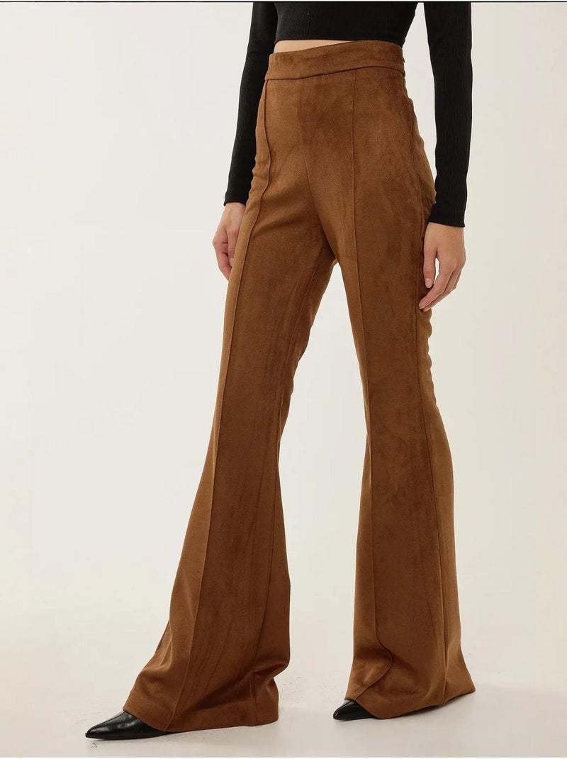 Pantalon large taille haute en daim avec pinces hiccup Marron - Kiabi