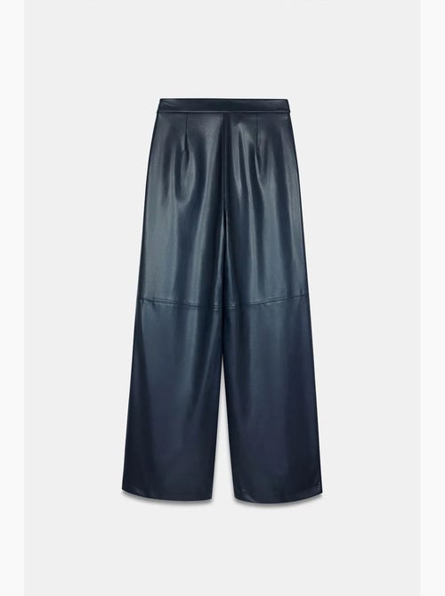 Pantalon large taille haute en simili cuir dilvin - Kiabi Pantalon large taille haute en simili cuir dilvin - Kiabi