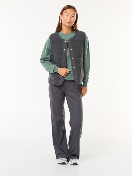 Pantalon larges en matière côtelée - Kiabi