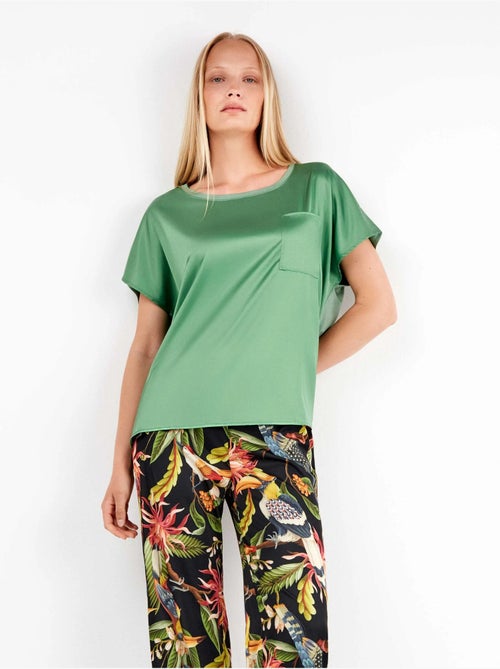Pantalón largo con estampado tropical en tejido de satén - Kiabi