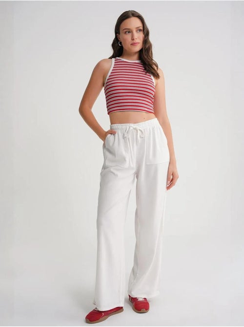 Pantalon long à taille élastique et jambe droite pour femme mixray - Kiabi Pantalon long à taille élastique et jambe droite pour femme mixray - Kiabi