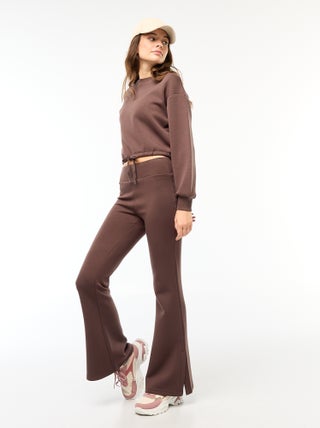 Pantalon maille lourde et douce coupe bootcut