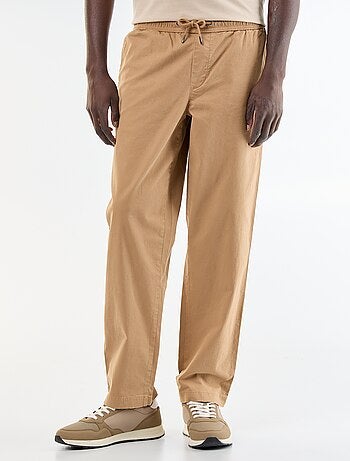 Pantalon matière effet peau de pêche