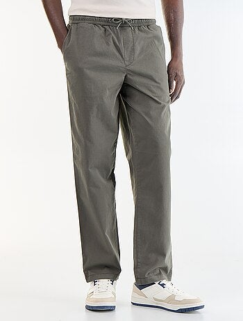 Pantalon matière effet peau de pêche