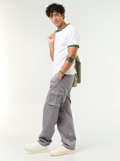 Pantalon multipoche regular fit - Kiabi Pantalon multipoche regular fit - Kiabi