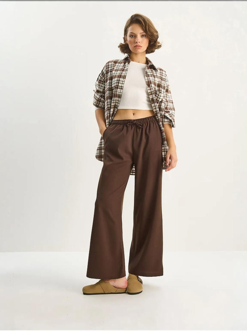 Pantalon palazzo à jambes larges et fermeture à nouer lucci Marron foncé - Kiabi