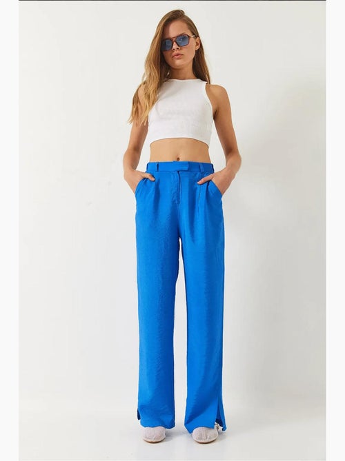 Pantalon palazzo à jambes larges et poches fendues lucci - Kiabi Pantalon palazzo à jambes larges et poches fendues lucci - Kiabi