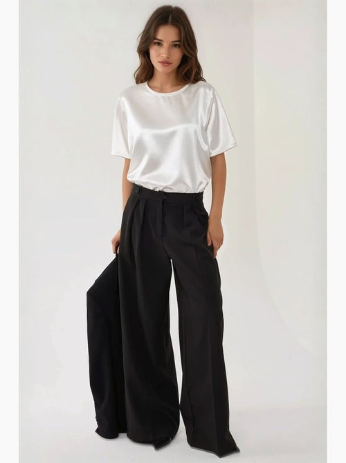 Pantalon palazzo plissé taille haute hiccup - Kiabi Pantalon palazzo plissé taille haute hiccup - Kiabi