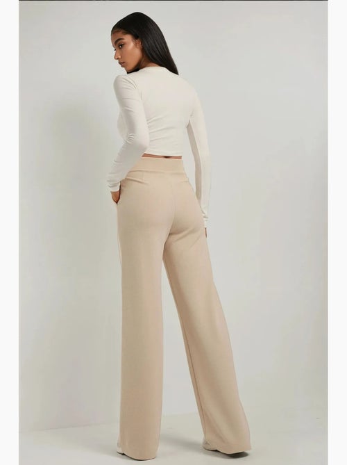 Pantalon palazzo taille haute en crêpe élastique hiccup - Kiabi Pantalon palazzo taille haute en crêpe élastique hiccup - Kiabi