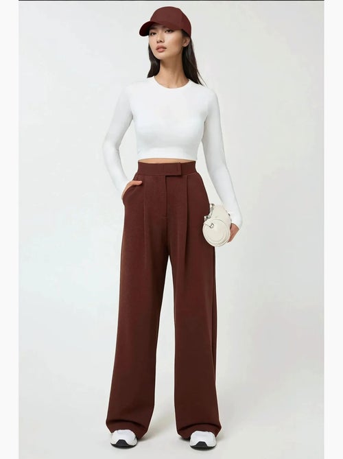 Pantalon palazzo taille haute en crêpe élastique hiccup - Kiabi Pantalon palazzo taille haute en crêpe élastique hiccup - Kiabi