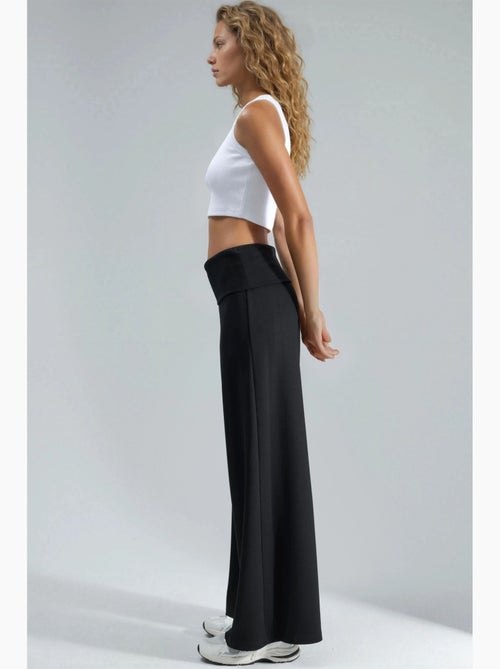 Pantalon palazzo taille haute hiccup - Kiabi Pantalon palazzo taille haute hiccup - Kiabi