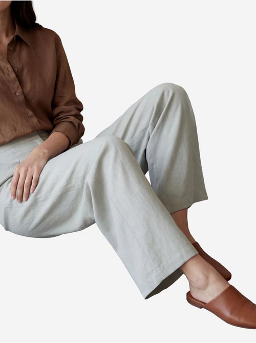 Pantalon plissé taille haute à jambes larges my fashion - Kiabi Pantalon plissé taille haute à jambes larges my fashion - Kiabi