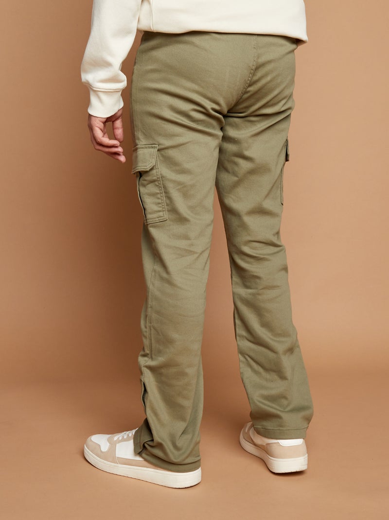 Pantalon regular avec poches à rabat - collection facile à enfiler Vert - Kiabi