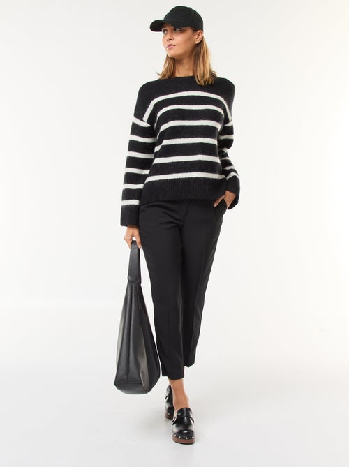 Pantalon slim femme uni à taille standard - Kiabi Pantalon slim femme uni à taille standard - Kiabi
