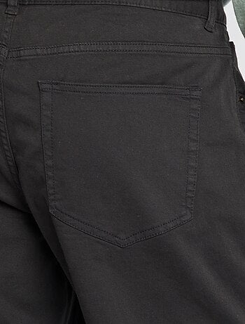 Pantalon slim L38 + de 2m