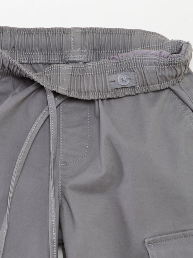 Pantalon stretch multipoches Gris lune - Kiabi
