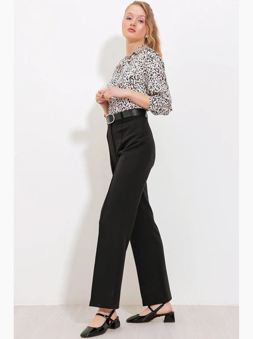 Pantalon taille haute en tissu menthe bdart - Kiabi Pantalon taille haute en tissu menthe bdart - Kiabi