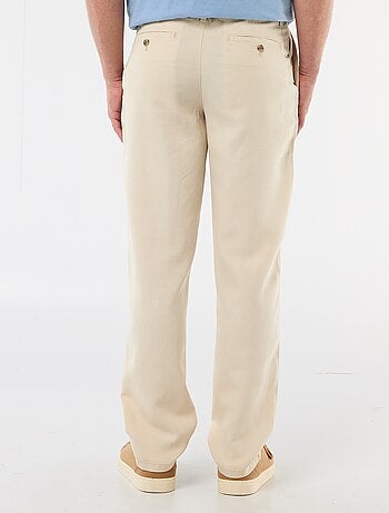 Pantalon uni en matière légère et douce