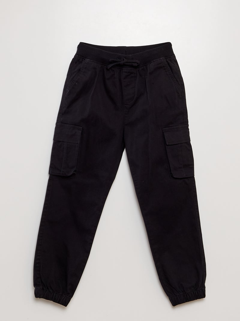 Pantalon uni multipoches noir - Kiabi