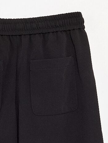 Pantalon wide leg / coupe large